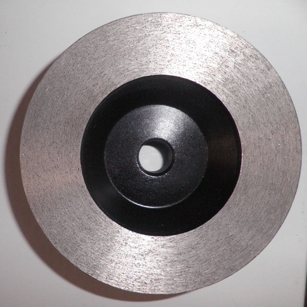 Continuous cup wheel