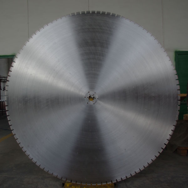 Wall saw blade